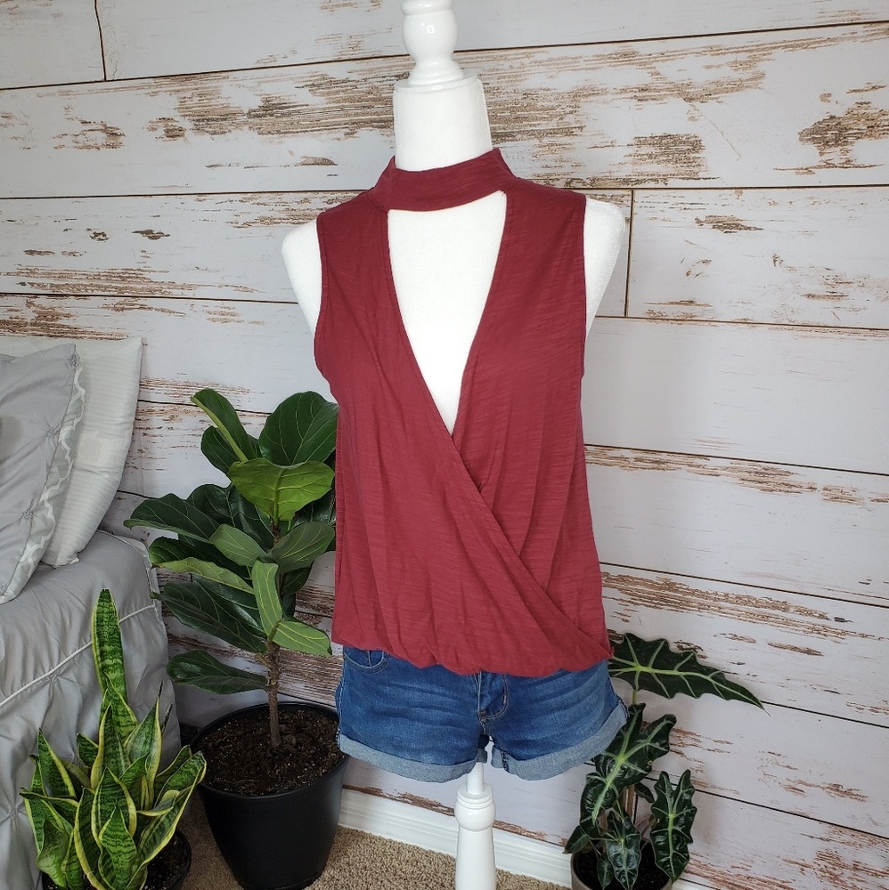 Low Cut Top